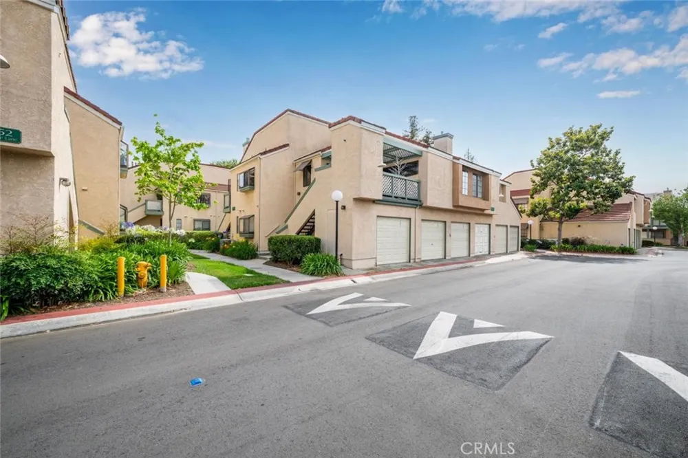 3572 W Stonepine Lane #F Anaheim, CA 92804