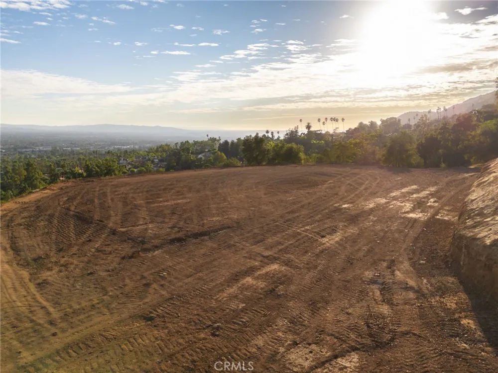 1000 Grand Glendora, CA 91741