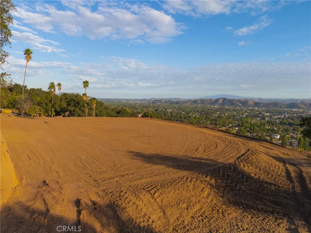 1000 Grand Glendora, CA 91741