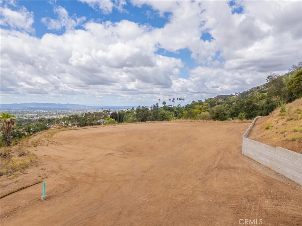 1000 Grand Glendora, CA 91741