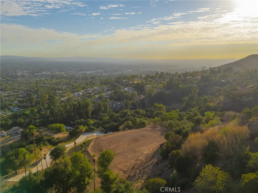 1000 Grand Glendora, CA 91741
