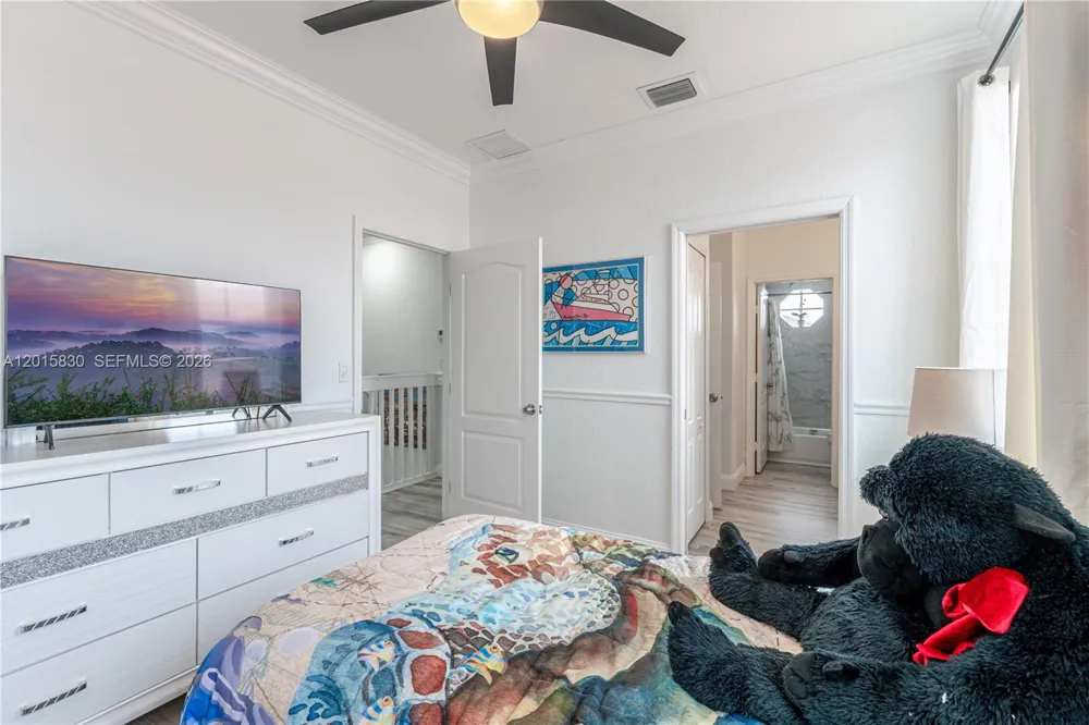 1733 SW 151st Pl Miami, FL 33185