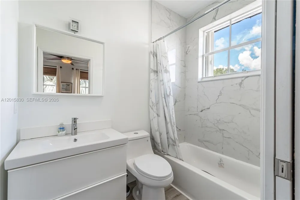 1733 SW 151st Pl Miami, FL 33185