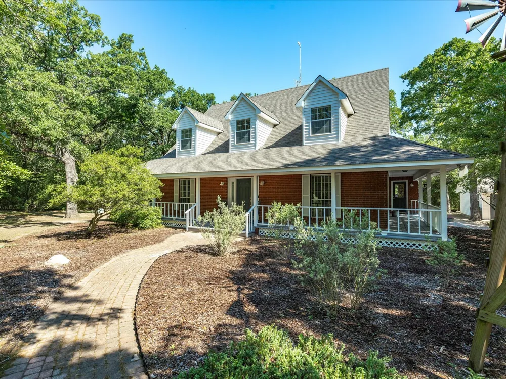 9627 County Road 4028 Kemp, TX 75143