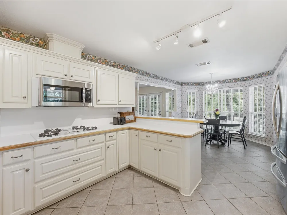 9627 County Road 4028 Kemp, TX 75143