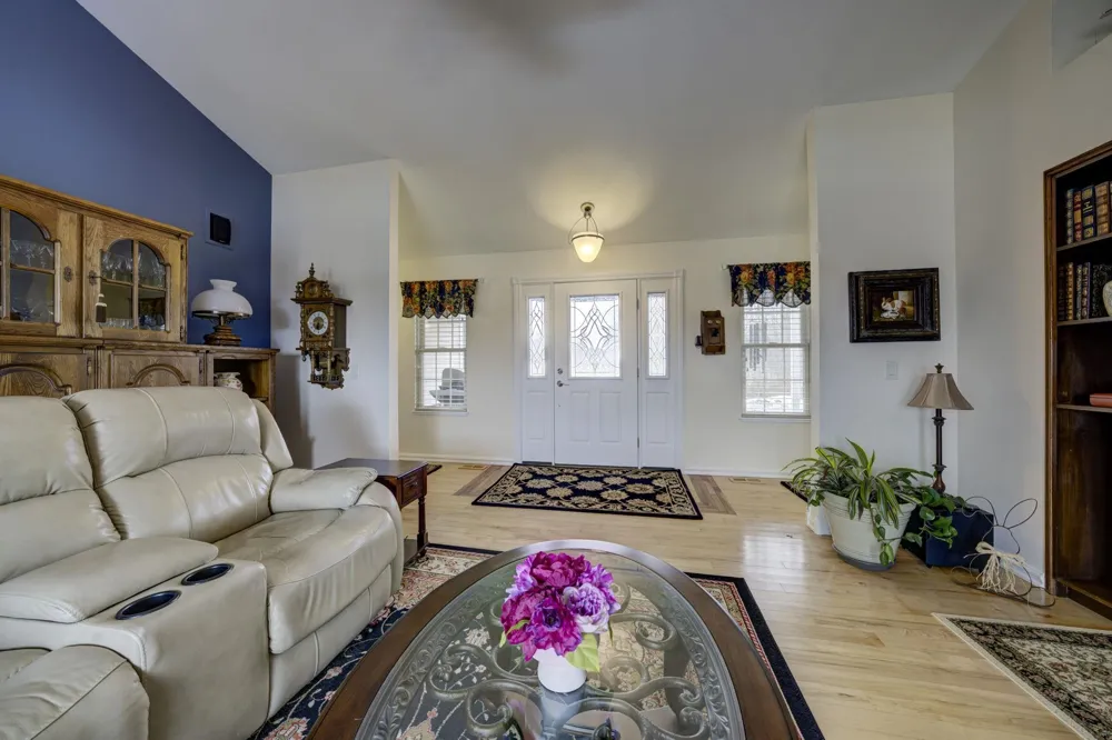 2567 Evergreen Valley Drive Suttons Bay Township, MI 49682