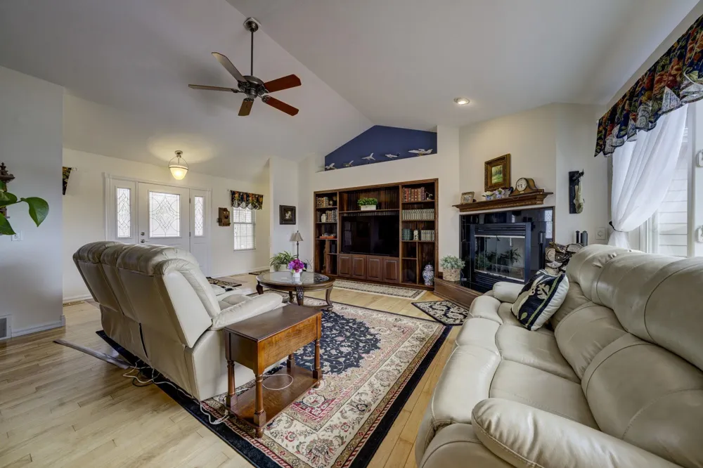 2567 Evergreen Valley Drive Suttons Bay Township, MI 49682
