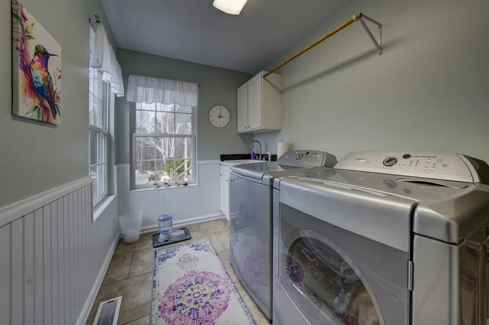 2567 Evergreen Valley Drive Suttons Bay Township, MI 49682