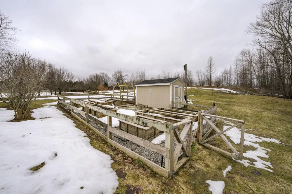 2567 Evergreen Valley Drive Suttons Bay Township, MI 49682