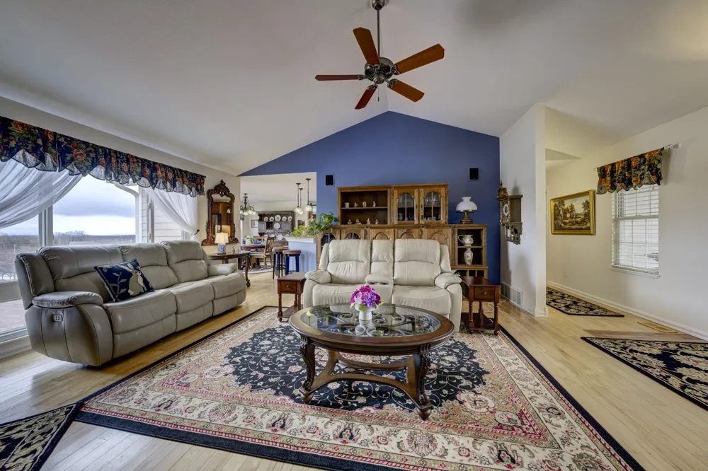 2567 Evergreen Valley Drive Suttons Bay Township, MI 49682