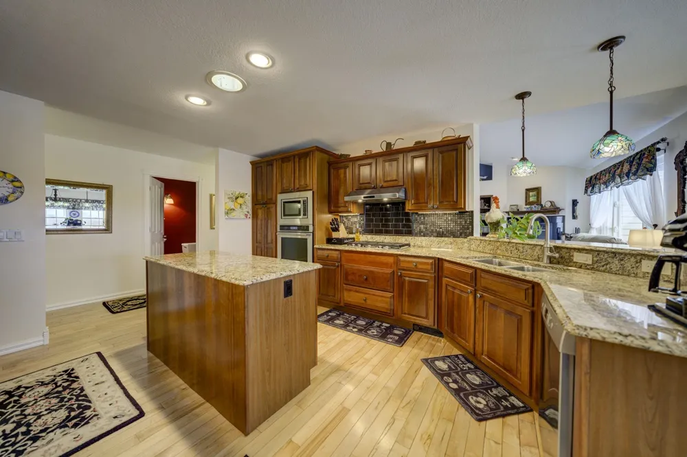 2567 Evergreen Valley Drive Suttons Bay Township, MI 49682