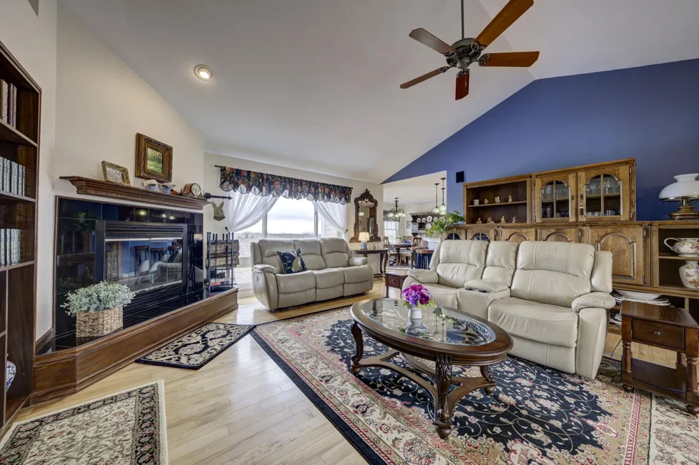2567 Evergreen Valley Drive Suttons Bay Township, MI 49682