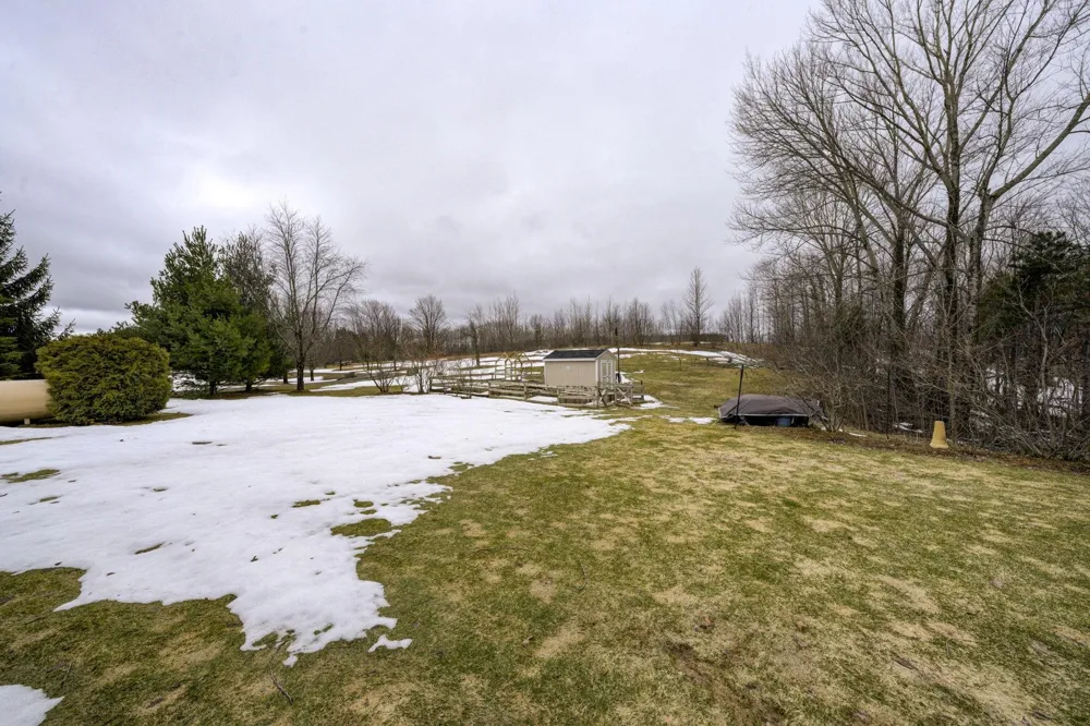 2567 Evergreen Valley Drive Suttons Bay Township, MI 49682