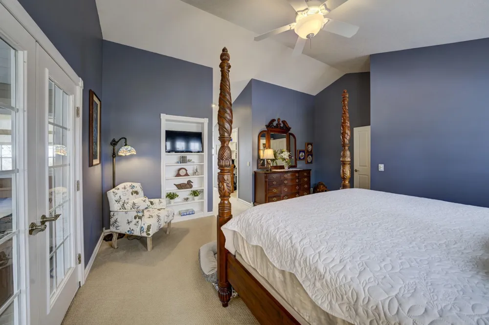 2567 Evergreen Valley Drive Suttons Bay Township, MI 49682