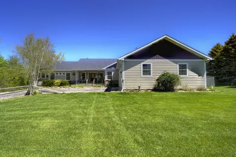 2567 Evergreen Valley Drive