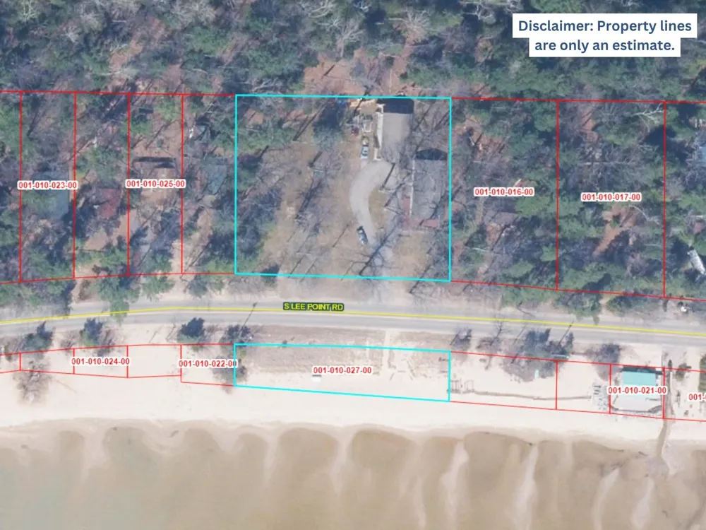 3784 S Lee Point Road Bingham Township, MI 49682