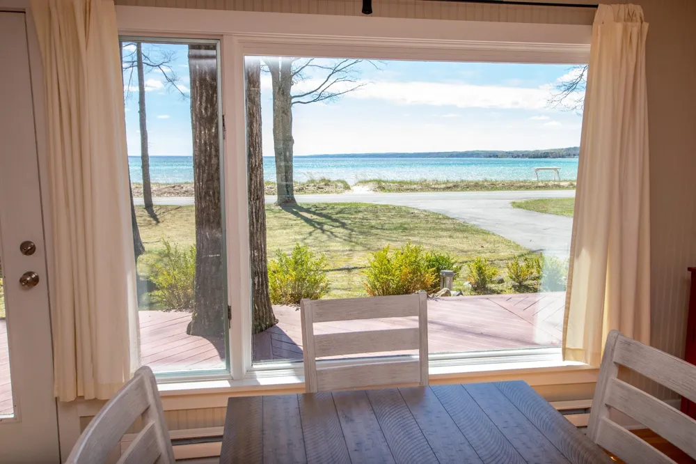 3784 S Lee Point Road Bingham Township, MI 49682