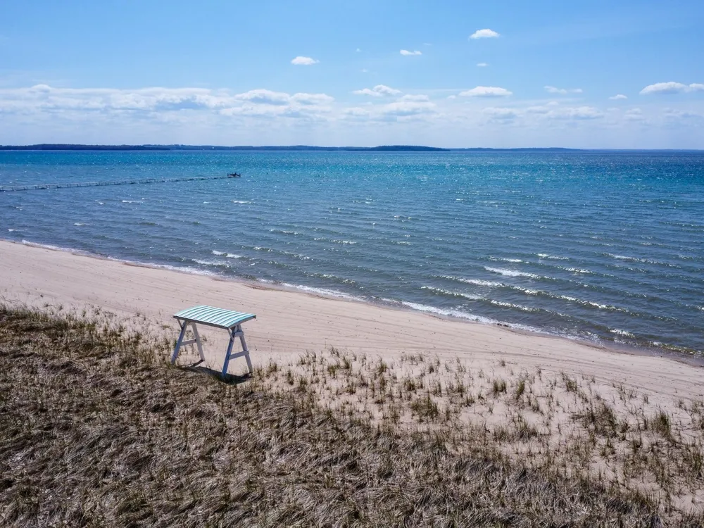 3784 S Lee Point Road Bingham Township, MI 49682