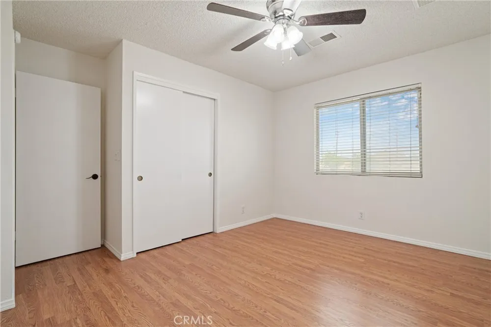 7435 Poppy California City, CA 93505