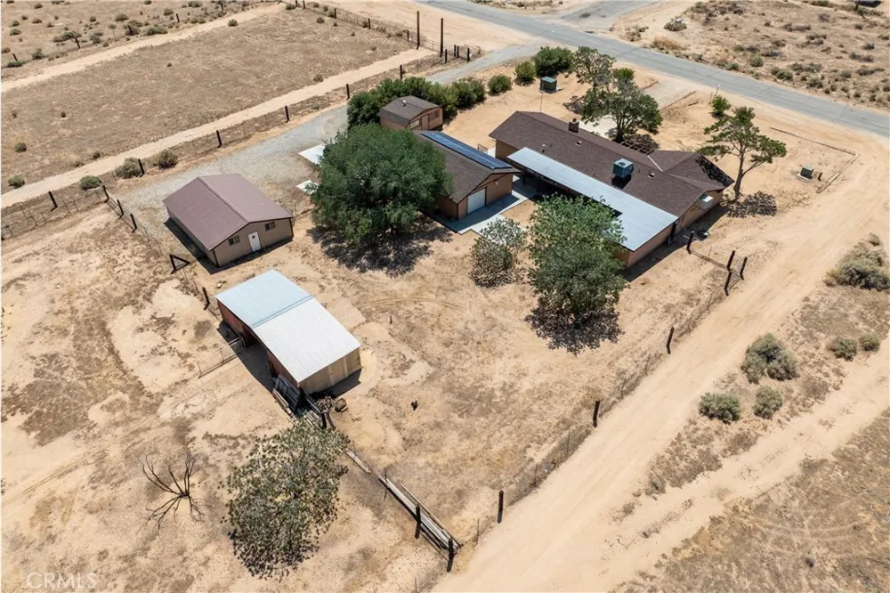 7435 Poppy California City, CA 93505