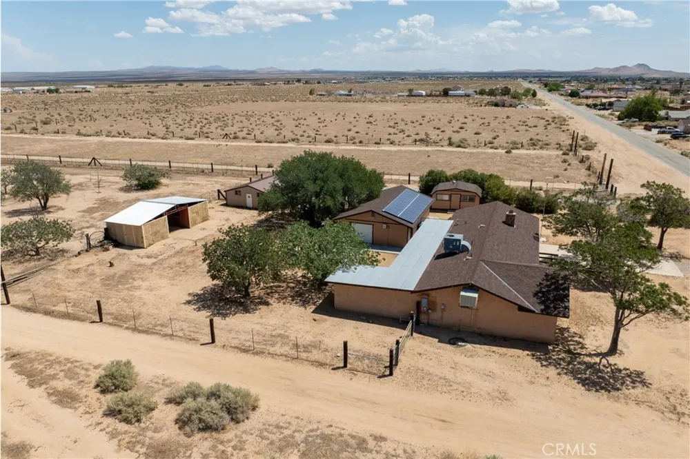 7435 Poppy California City, CA 93505