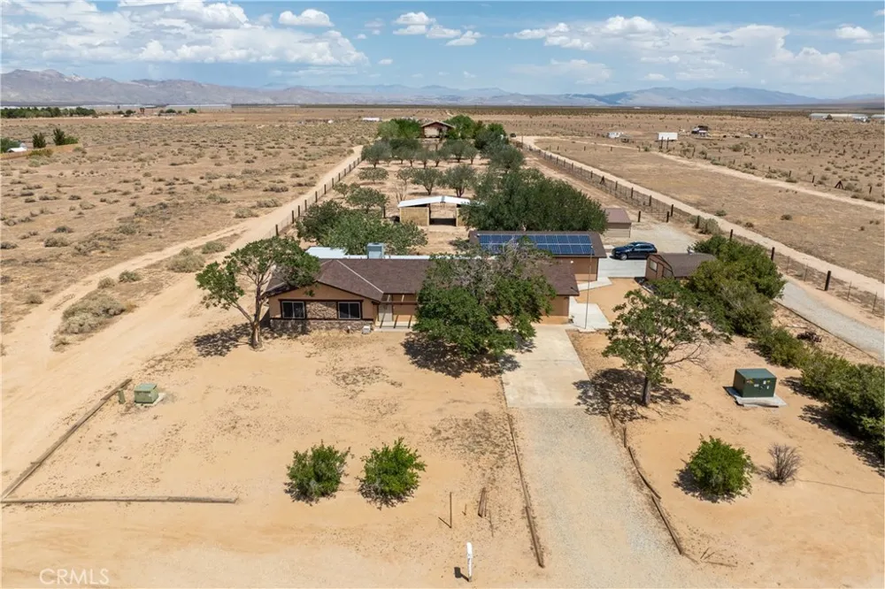 7435 Poppy California City, CA 93505