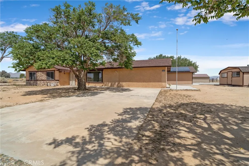 7435 Poppy California City, CA 93505