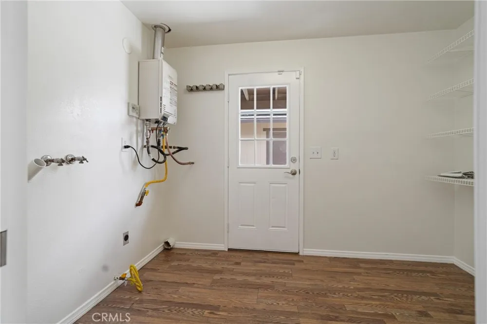 7435 Poppy California City, CA 93505
