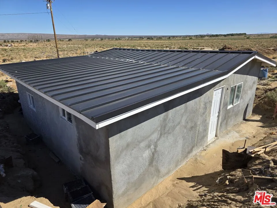 7797 Quartz Road Mojave, CA 93519