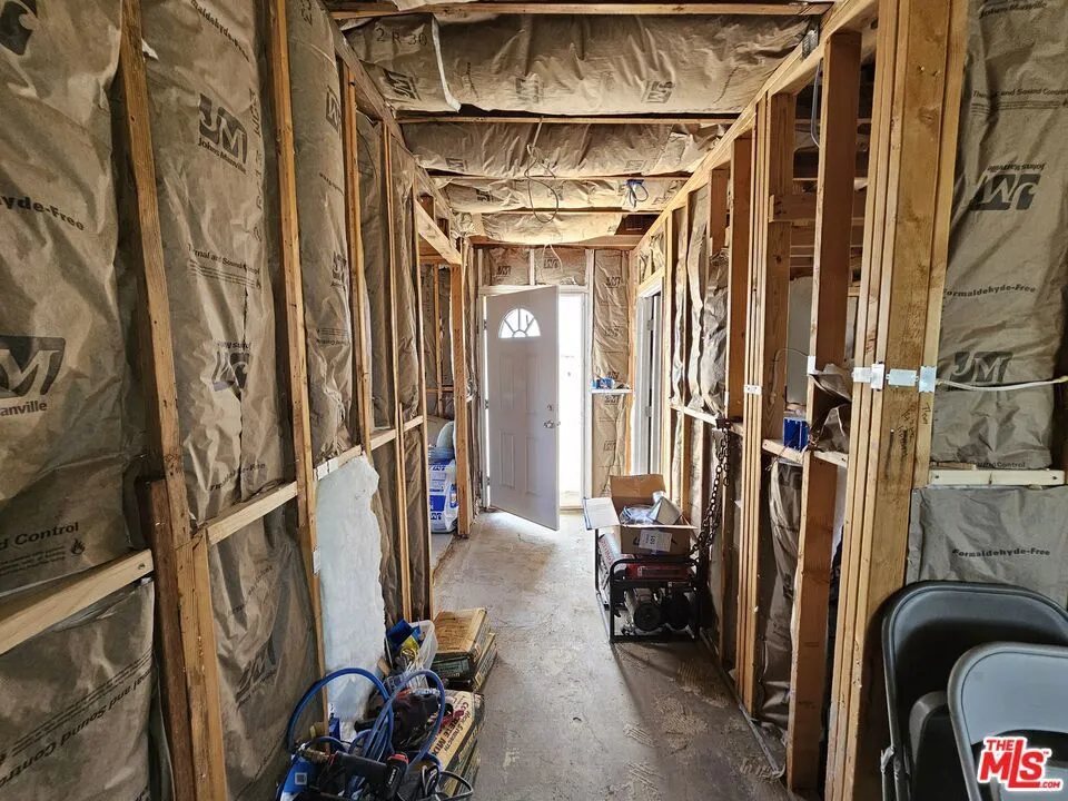 7797 Quartz Road Mojave, CA 93519