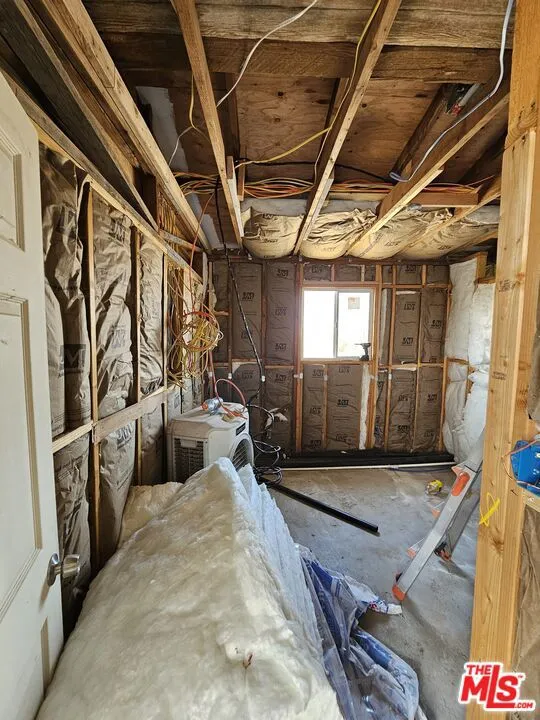 7797 Quartz Road Mojave, CA 93519