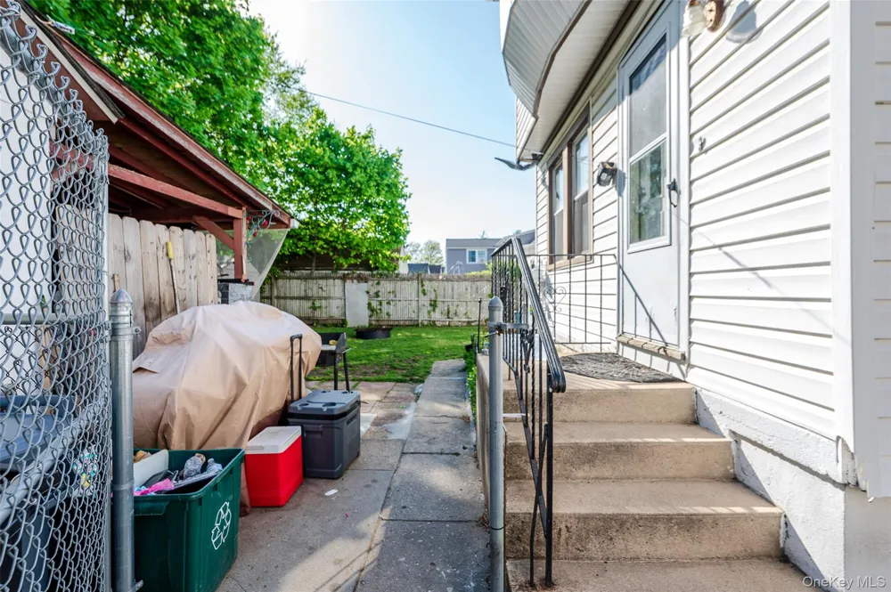 126 Scranton Avenue Lynbrook, NY 11563