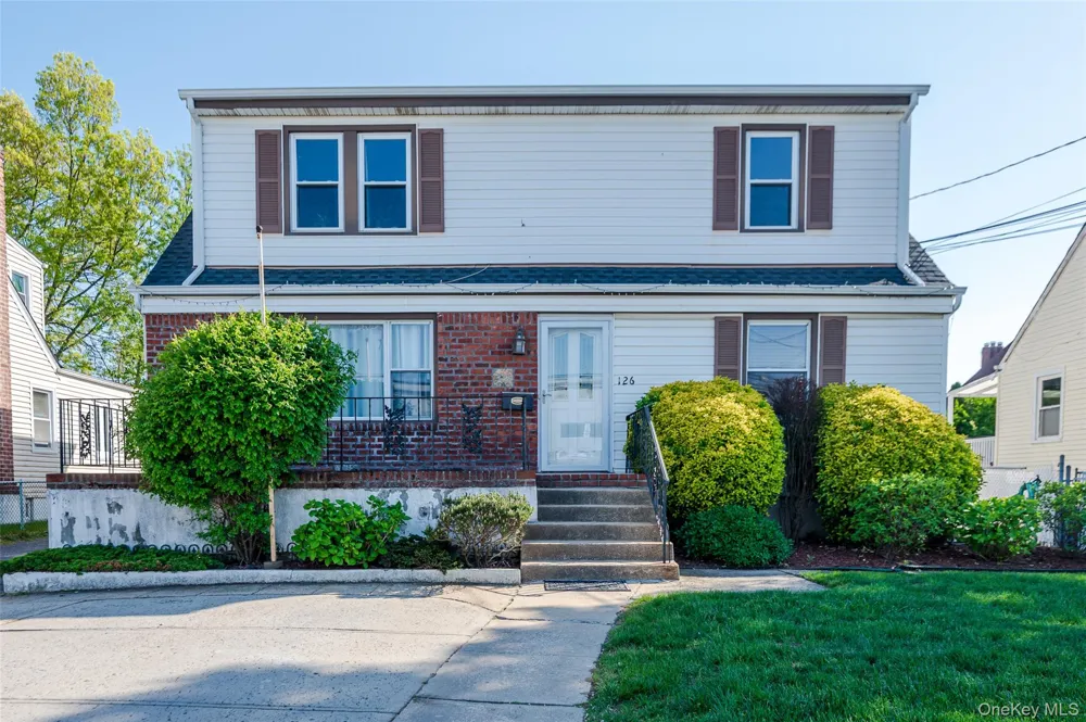 126 Scranton Avenue Lynbrook, NY 11563