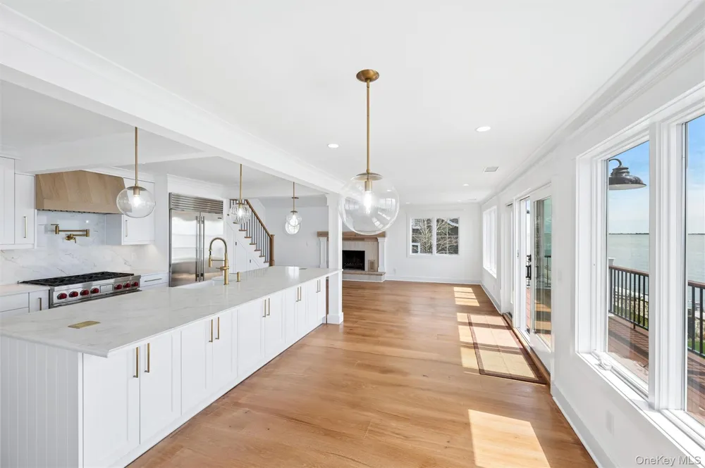 22 Laura Lee Drive Center Moriches, NY 11934
