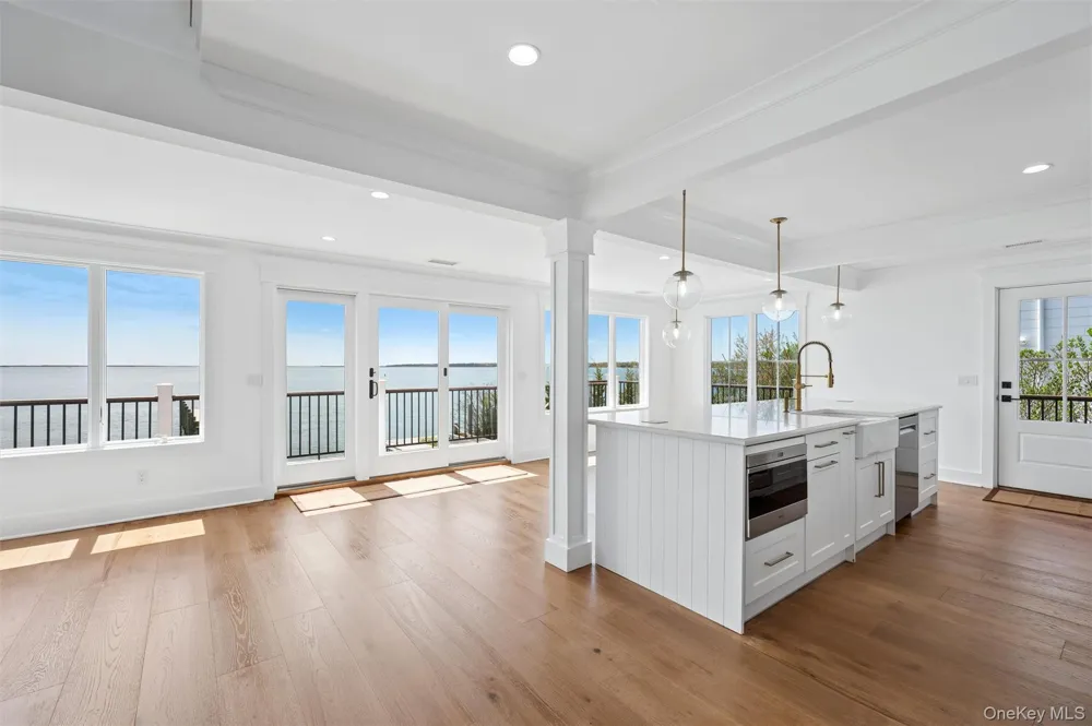 22 Laura Lee Drive Center Moriches, NY 11934