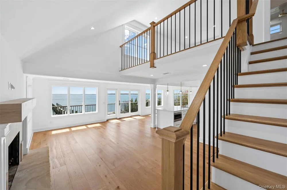 22 Laura Lee Drive Center Moriches, NY 11934
