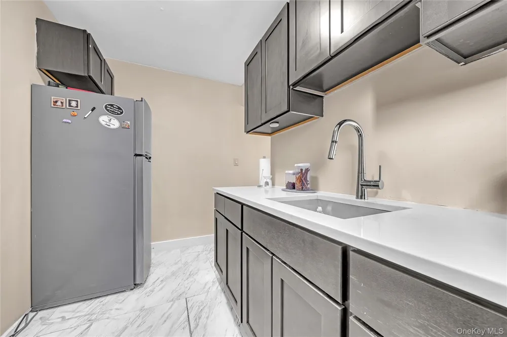 2830 Briggs Avenue #4F Bronx, NY 10458