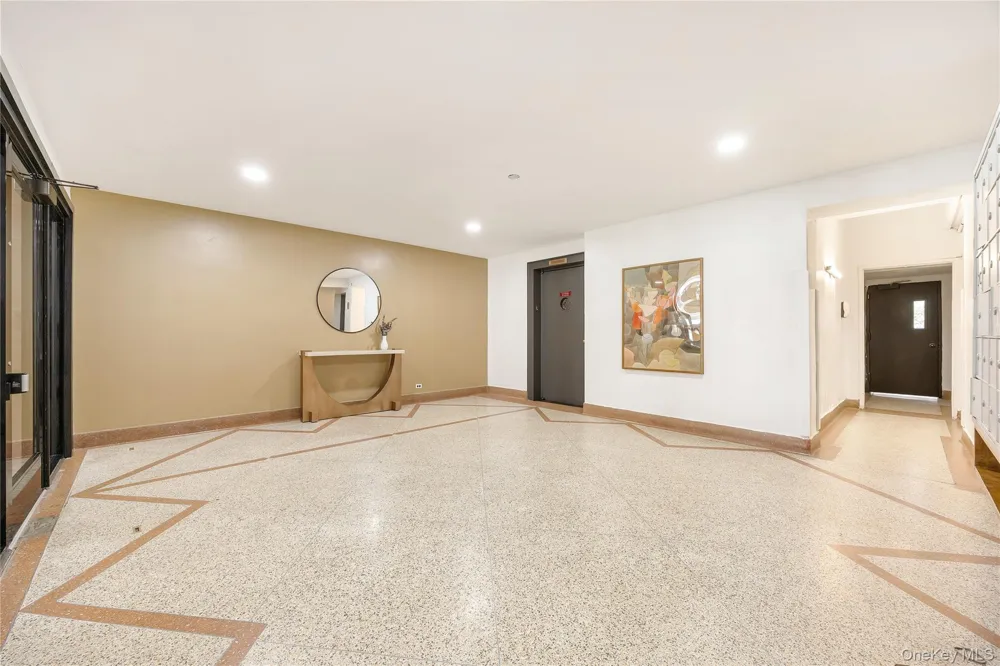 2830 Briggs Avenue #4F Bronx, NY 10458