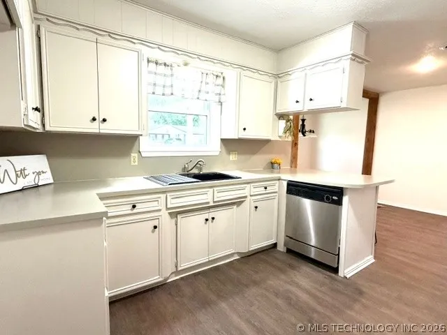 611 Washington Avenue Wagoner, OK 74467