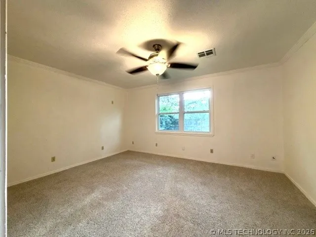 611 Washington Avenue Wagoner, OK 74467
