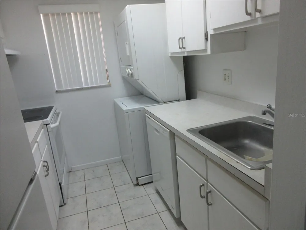 2410 SE 16TH AVENUE #H ocala, FL 34471