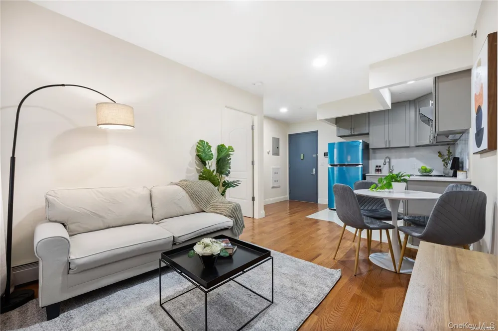 141-15 Cherry Avenue #5C Flushing, NY 11355