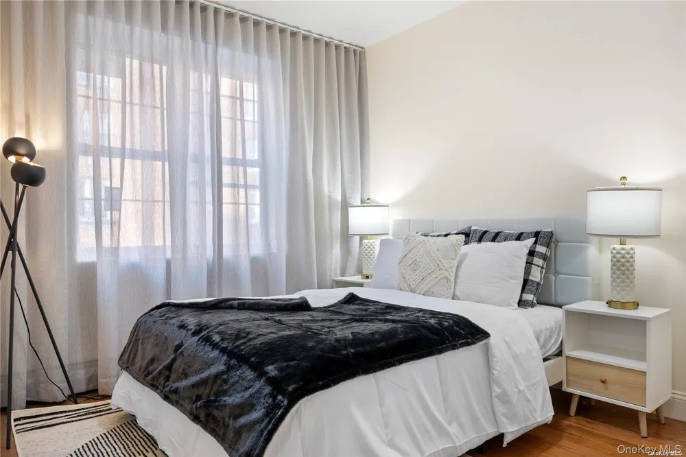 141-15 Cherry Avenue #5C Flushing, NY 11355