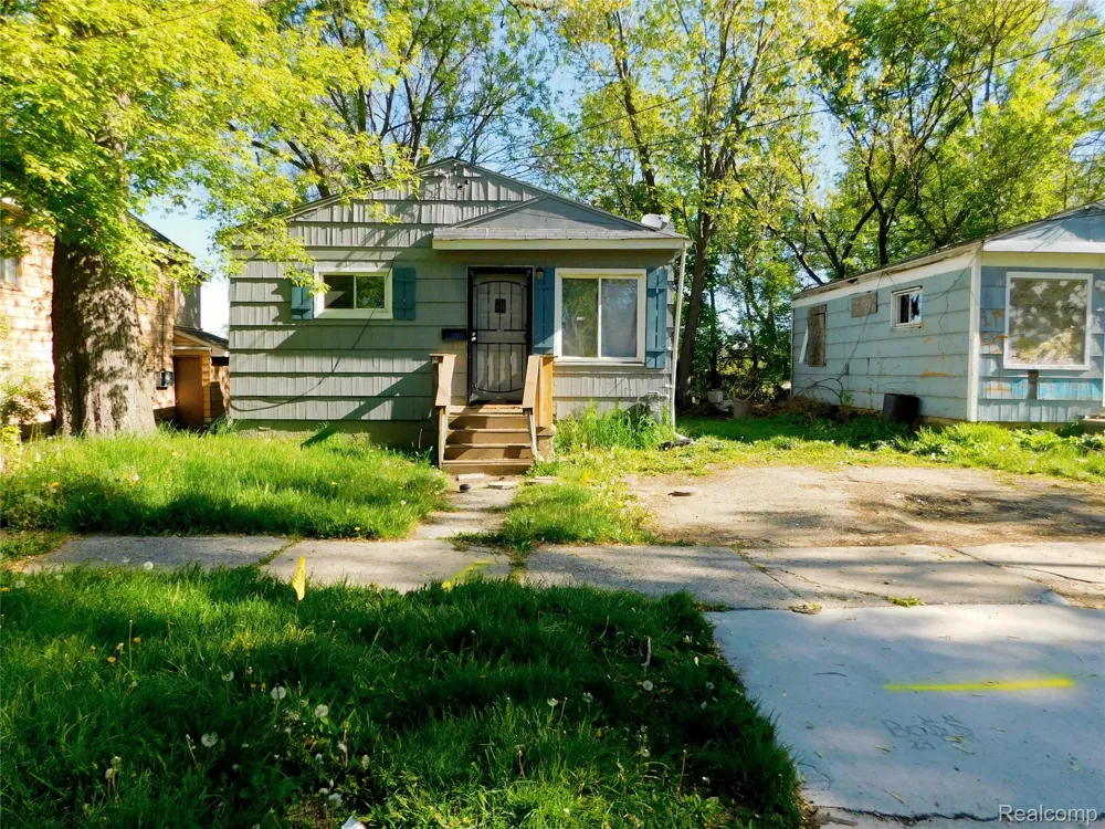722 Barrie Avenue Flint City, MI 48507
