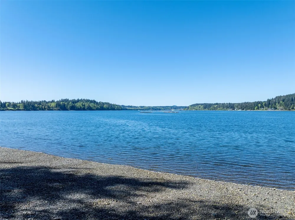 890 E Anchor View Lane Shelton, WA 98584