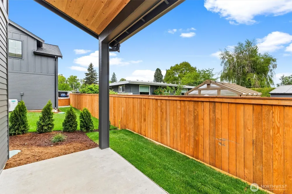 303 S 17th Street Lynden, WA 98264
