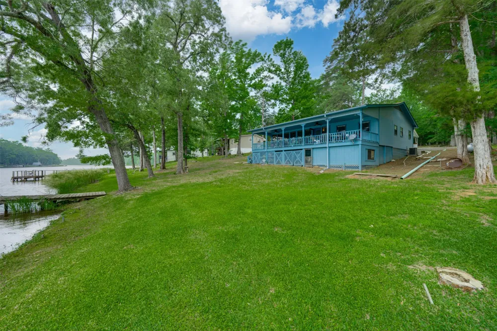 20 Waco Elkhart, TX 75839