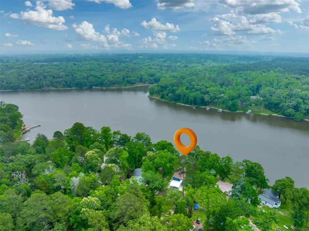 20 Waco Elkhart, TX 75839