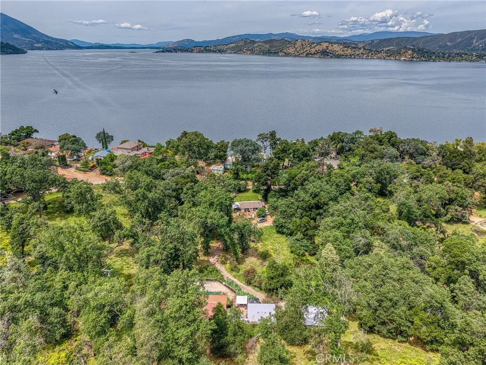 5290 Lake Boulevard Lower Lake, CA 95457