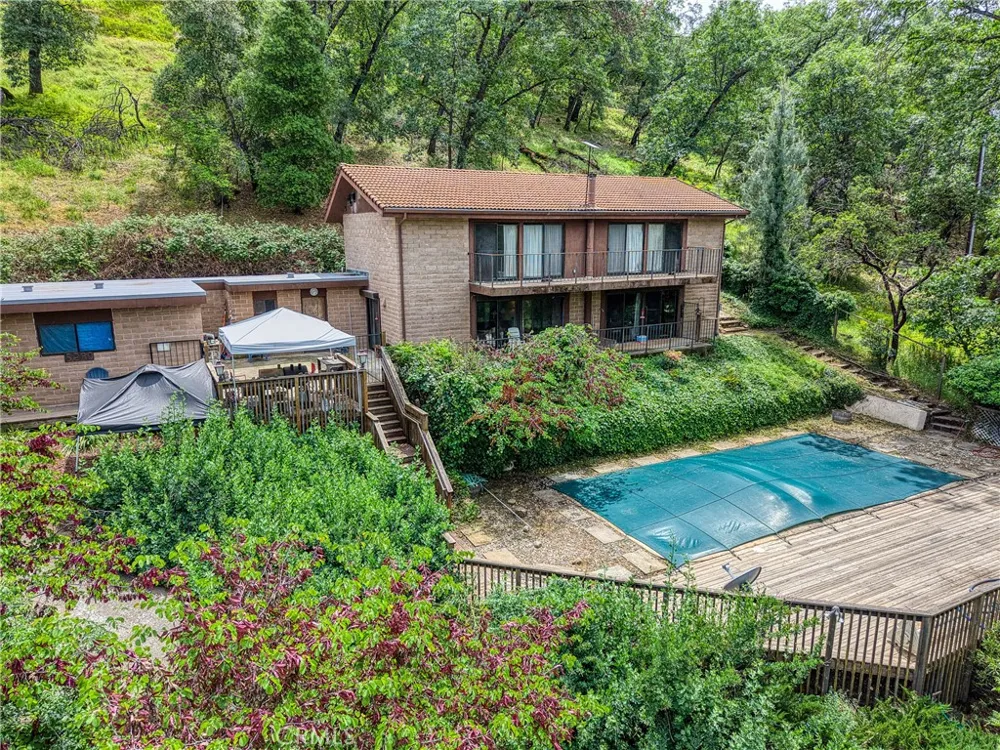 5290 Lake Boulevard Lower Lake, CA 95457